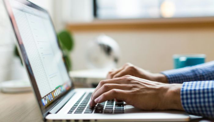 Ten cuidado con la frecuencia de envío Ten cuidado con la frecuencia de envío