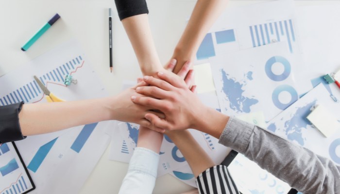 Comunidad y confianza: una relación directa Comunidad y confianza: una relación directa