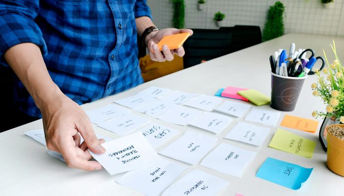 Design Thinking y coherencia de marca en redes