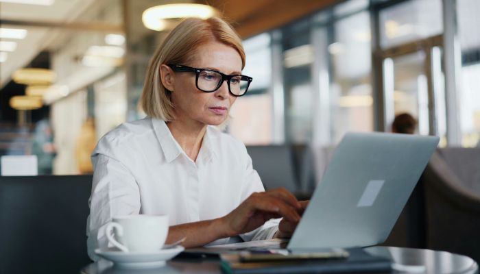 Fase 2: La consideración y la emoción de la duda Fase 2: La consideración y la emoción de la duda