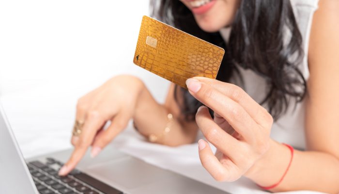 ¿Qué debe tener obligatoriamente una tienda online? ¿Qué debe tener obligatoriamente una tienda online?